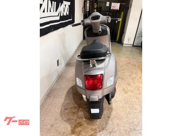 VESPA GTS 300 2023 — миниатюра 5