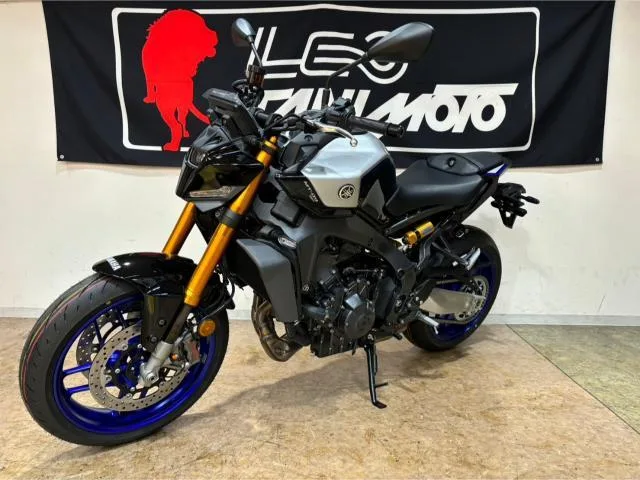 Yamaha MT-09 SP Brembo OHLINS 2024 — миниатюра 4