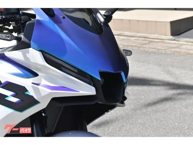 Yamaha YZF-R3 2025 — миниатюра 3