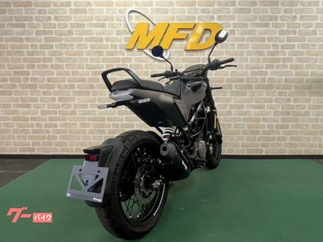 HUSQVARNA 401 WP ByBre 2022 — миниатюра 3
