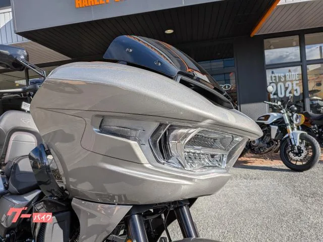 HARLEY-DAVIDSON CVO FLTRXSE VP 2023 — миниатюра 3