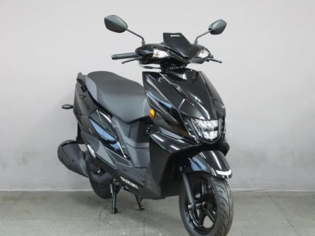 Suzuki 125 2026 2026 — миниатюра 2