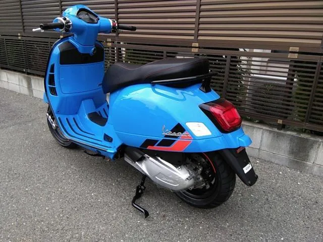 VESPA GTS 300 2025 — миниатюра 3