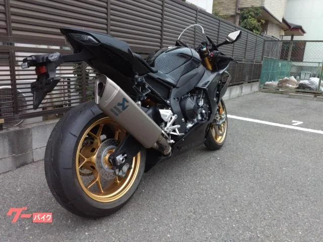 Honda CBR1000RR-R SP ETC USB 2022 — миниатюра 5