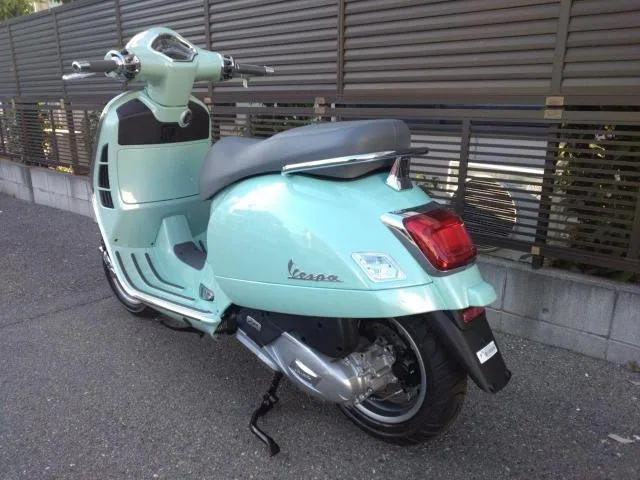 VESPA GTS 150 2025 — миниатюра 5