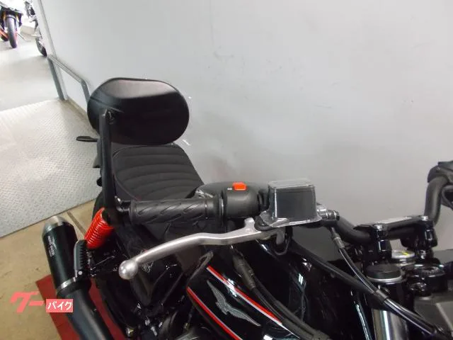MOTO GUZZI V7 2023 — миниатюра 5