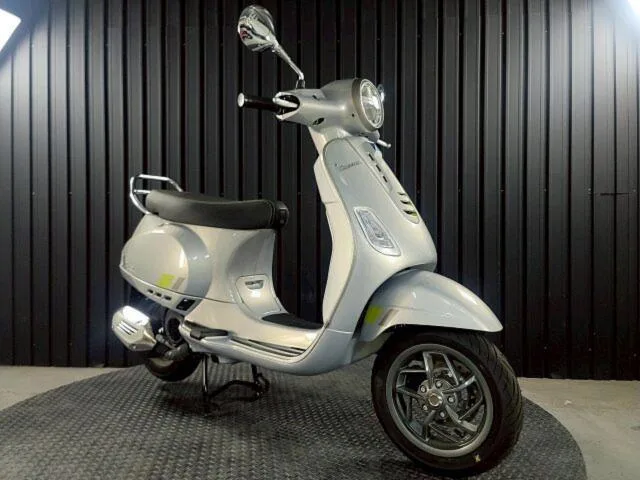 VESPA 125 Vespa Tech TFT LED 2025 — фото 1, купить с доставкой в Москву