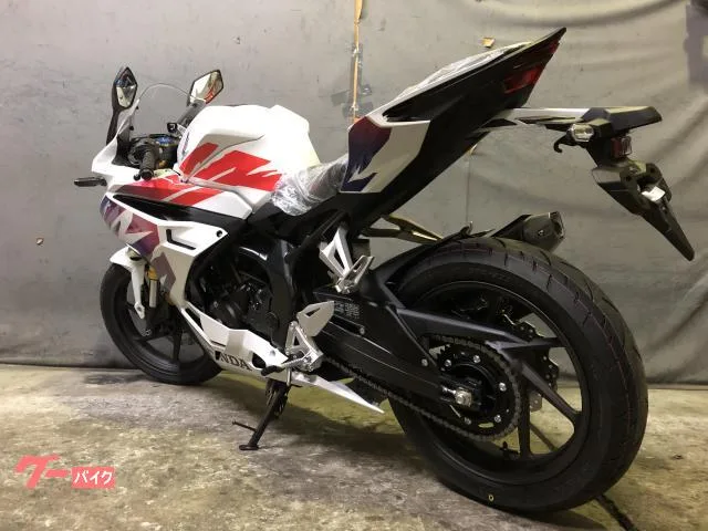 Honda CBR250RR Honda 2025 — миниатюра 4