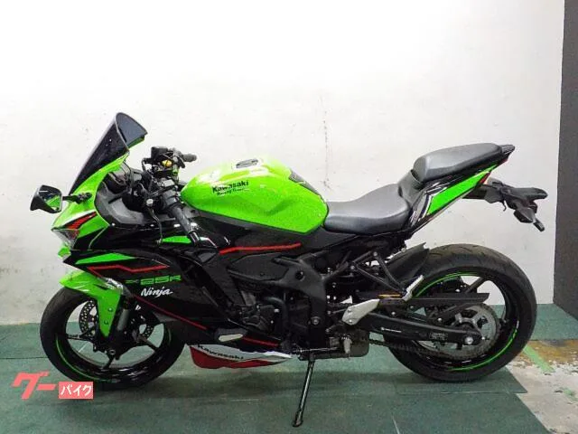 Kawasaki Ninja ZX-25R SE ETC USB 2022 — миниатюра 4