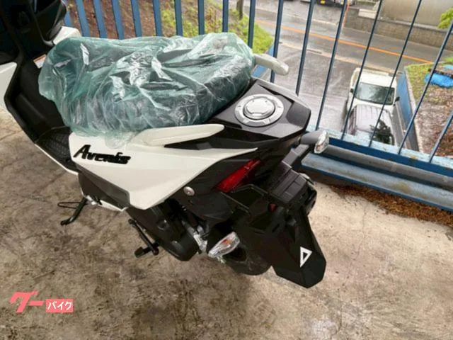 Suzuki 125 2023 — миниатюра 3
