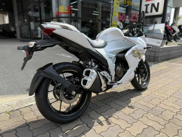Suzuki GIXXER SF 250 2026 — миниатюра 4