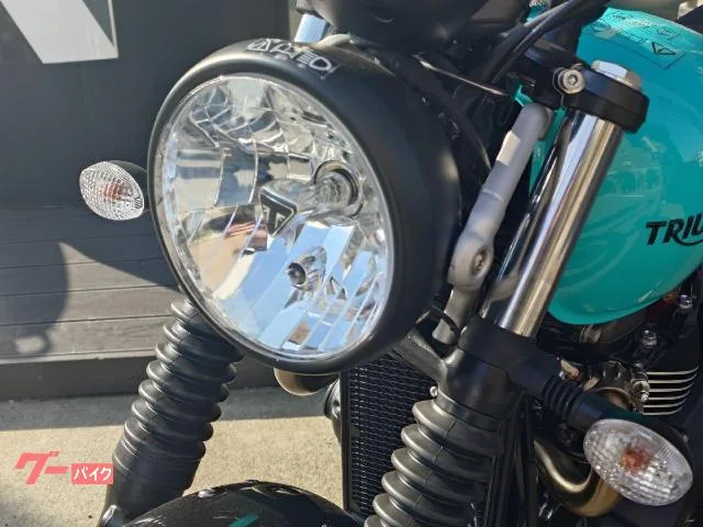 TRIUMPH 900 2025 — миниатюра 3