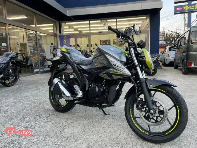 Suzuki GIXXER 150 ABS 2025 — фото 1, купить с доставкой в Москву