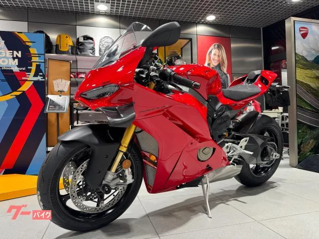 DUCATI V4 S 2025 — миниатюра 2