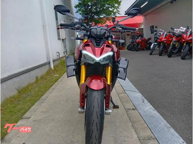 DUCATI V4S 2024 — миниатюра 2
