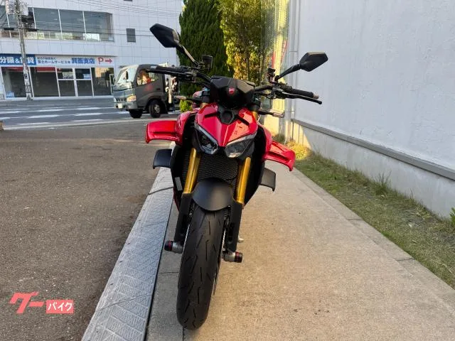 DUCATI V4S 2026 — миниатюра 4