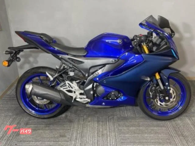 Yamaha YZF-R15 ABS 2022 2022 — фото 1, купить с доставкой в Москву