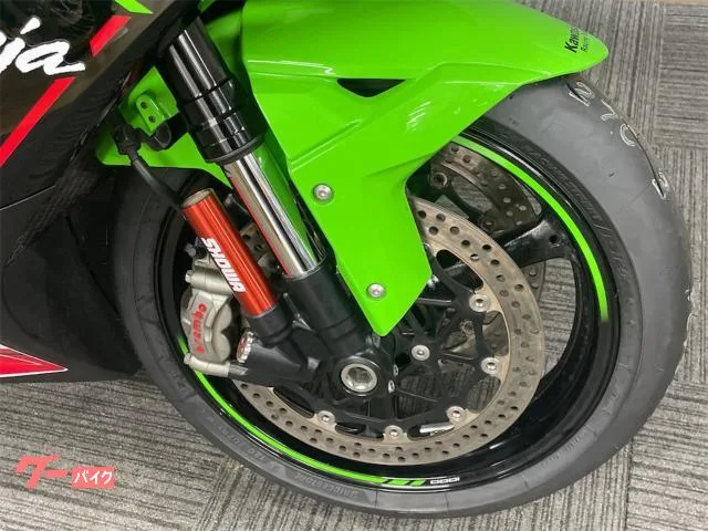 Kawasaki Ninja ZX-10R - 2022 — миниатюра 2