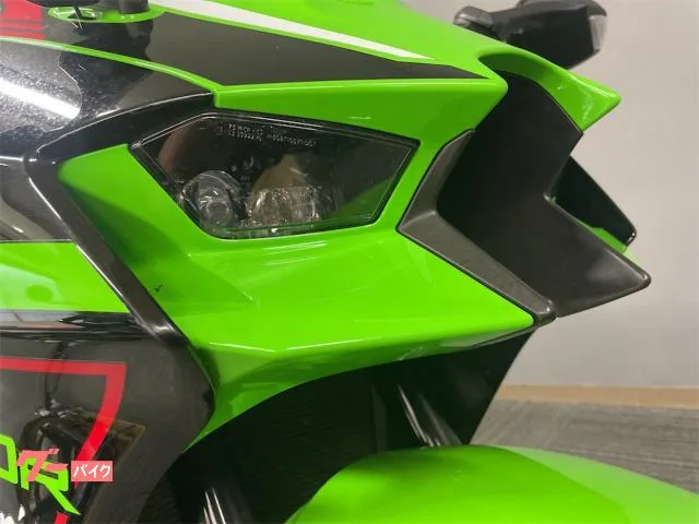 Kawasaki Ninja ZX-10R - 2022 — миниатюра 3