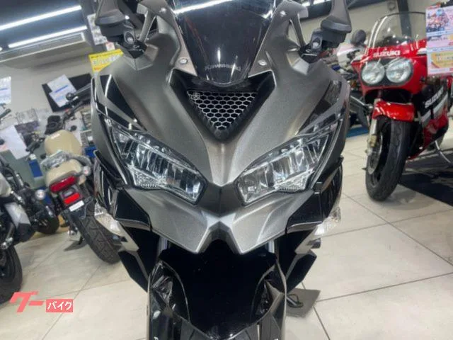 Kawasaki Ninja ZX-25R KAWASAKI ZX25RSE 2022 — миниатюра 5