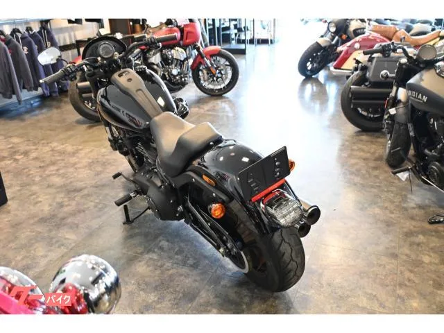 HARLEY-DAVIDSON FXLRS S 2023 — миниатюра 5