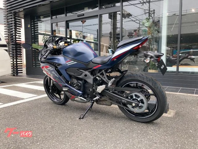 Kawasaki Ninja ZX-25R SE 2022 — миниатюра 3