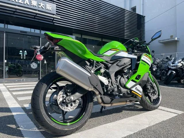 Kawasaki Ninja ZX-4RR 2025 — миниатюра 5