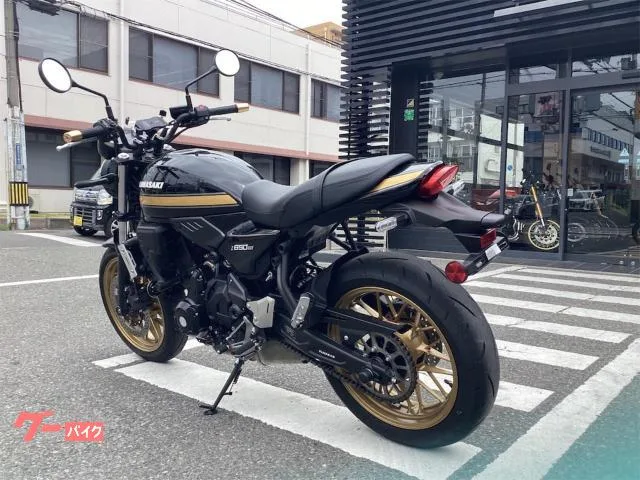Kawasaki Z650RS 2025 — миниатюра 5