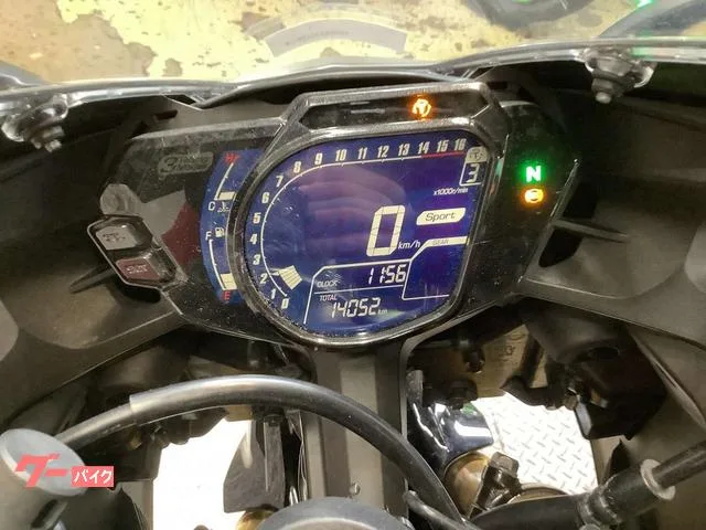 Honda CBR250RR USB 2024 — миниатюра 5