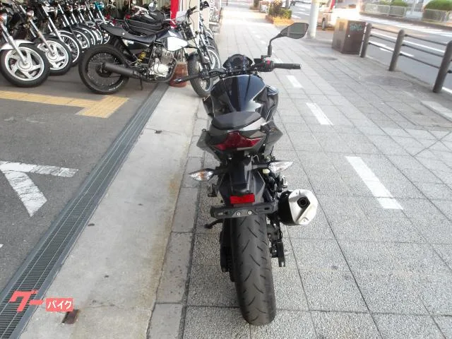 Kawasaki Z400 ABS ETC 2 2023 — миниатюра 4