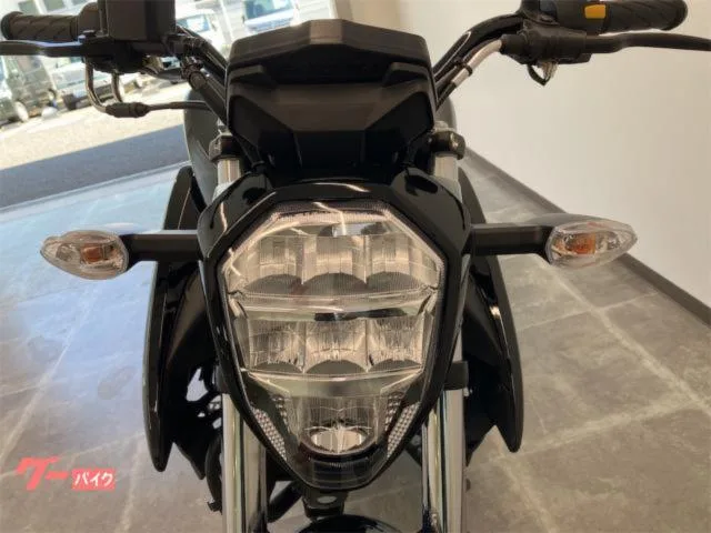 Suzuki GIXXER 150 2023 — миниатюра 5