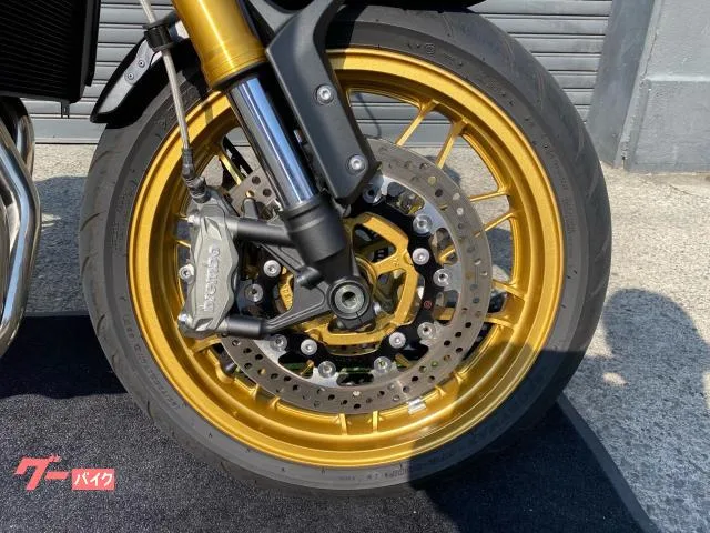Kawasaki Z900RS SE USB2 ETC2.0 2025 — миниатюра 3