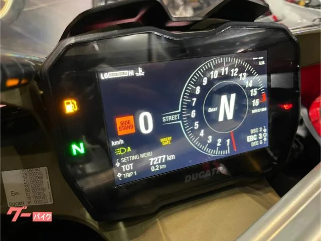 DUCATI V4 S 2022 — миниатюра 4