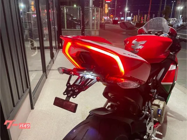 DUCATI V2 1st20 2022 — миниатюра 4