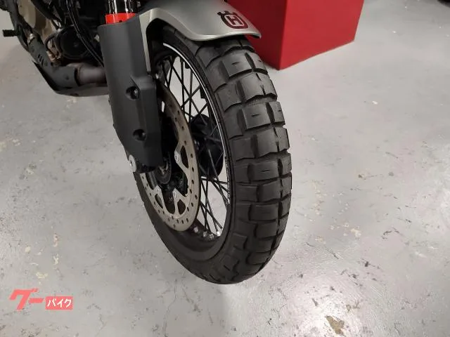 HUSQVARNA 401 USB ETC2.0 2024 — миниатюра 4