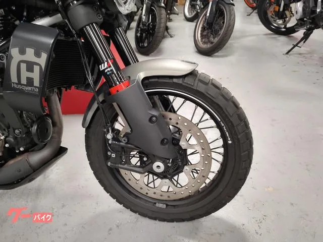 HUSQVARNA 401 USB ETC2.0 2024 — миниатюра 5