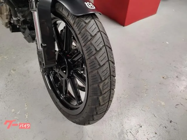 HUSQVARNA 250 2023 — миниатюра 4