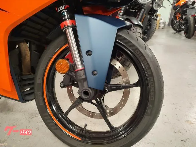 KTM RC390 AKRAPOVIC 2023 — миниатюра 5