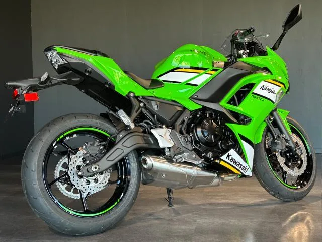 Kawasaki Ninja 650 MY2025 ETC2.0 2025 — миниатюра 5
