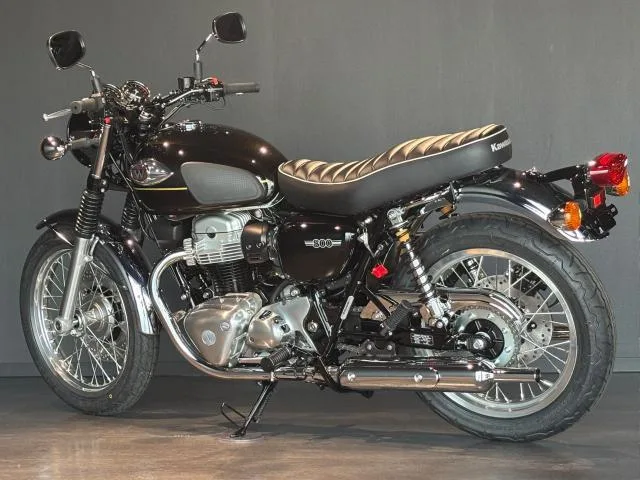 Kawasaki W800 MY2025 ETC2.0 2025 — миниатюра 4