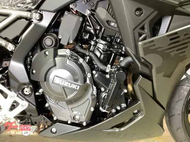 Suzuki GSX-8R EM1AA ABS LED No.2 2025 — миниатюра 5