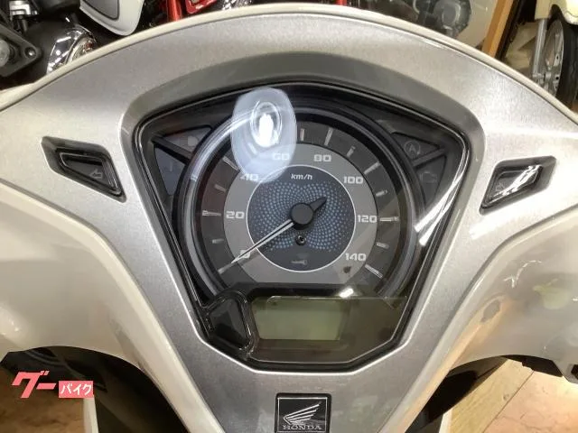 Honda 125/ 2 USB LED 2026 — миниатюра 5