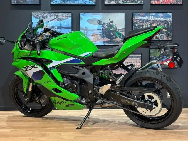 Kawasaki Ninja ZX-25RR MY2026 2026 — миниатюра 3