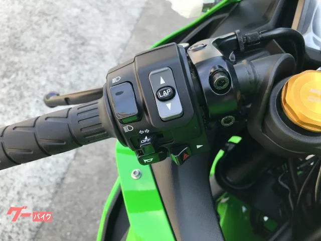 Kawasaki ZX-4RR 2026 — миниатюра 4