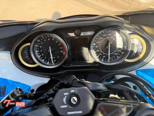 Suzuki (GSX1300R Hayabusa) 2026 — миниатюра 4