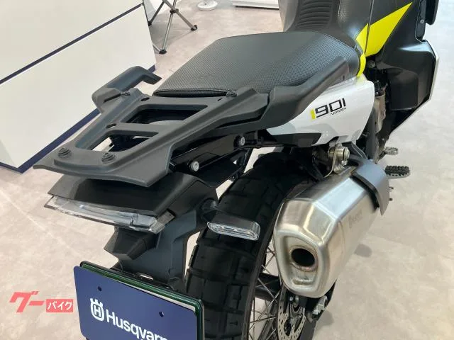 HUSQVARNA 901 809mm 2023 — миниатюра 4