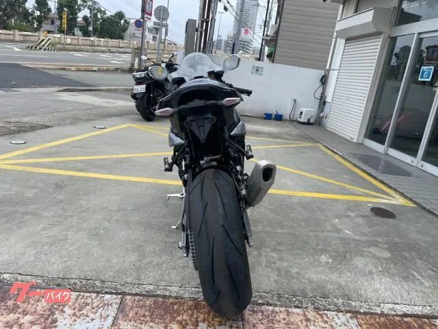 BMW S1000RR 2025 — миниатюра 4