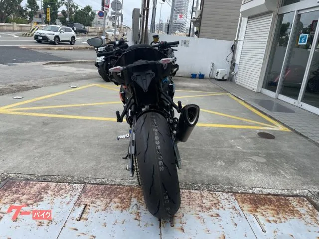 BMW M1000R 2026 — миниатюра 4