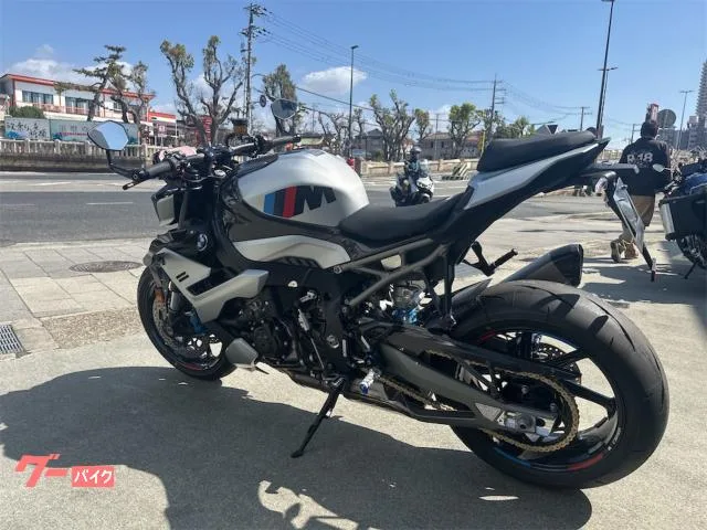 BMW M1000R 2026 — миниатюра 5