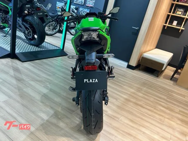 Kawasaki Ninja 650 MY2026 ETC2.0 - KTRC 2026 — миниатюра 3